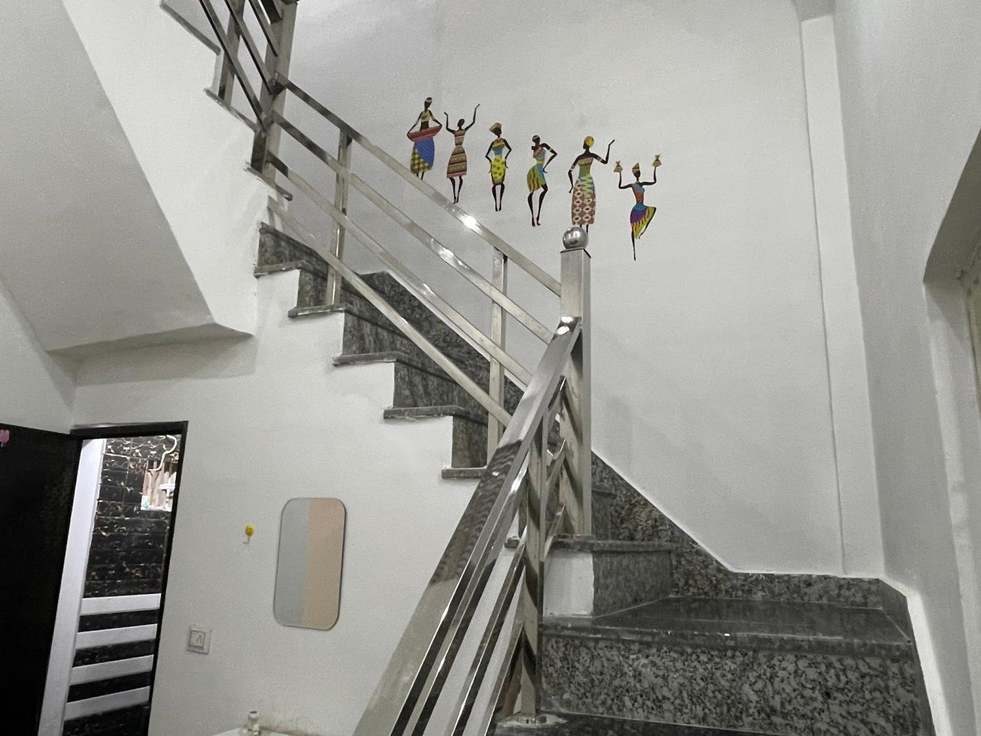 Rukmani Villas Group Of Rukmani Home Stay マトゥラー エクステリア 写真